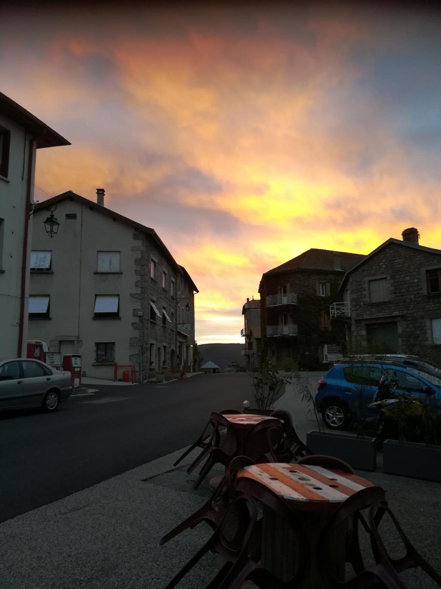 Le Relais De Rochepaule Bed and Breakfast Buitenkant foto